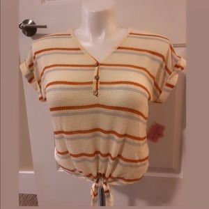 New! Never worn stylish shirt